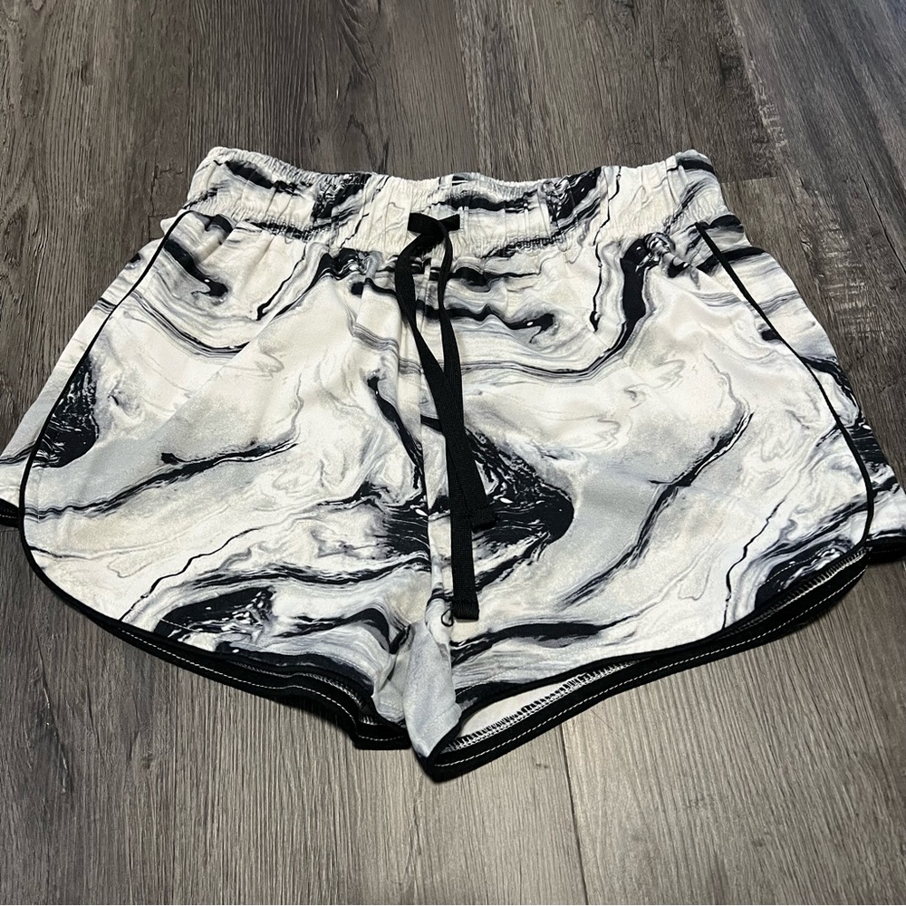 SO Size Small Marble Printed Shorts